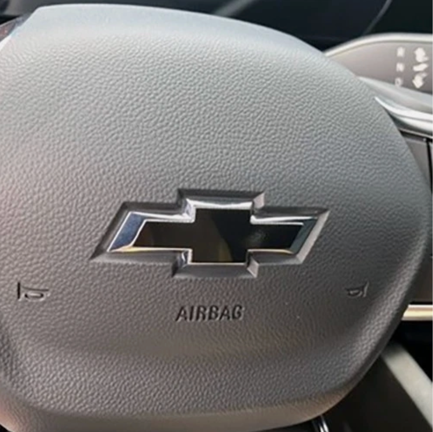 Gloss Black Steering Wheel Bowtie Overlay Chevy Equinox 2015-2025 NOT VINYL