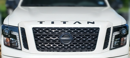 LOT DE 2 : GLOSS BLACK Titan 2016-19 Capot/Grille + Lettres de protection de hayon chromées